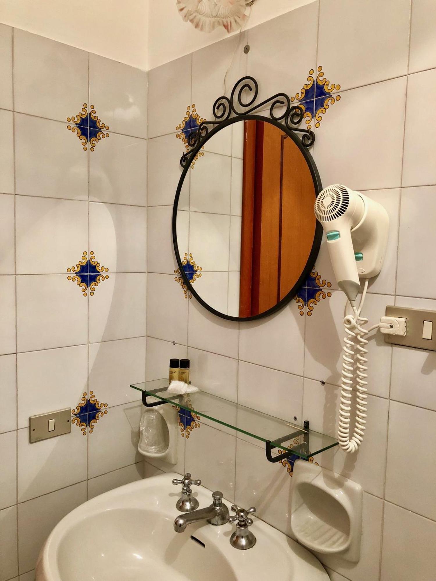 Hotel Alfonso A Mare Praiano Zimmer foto